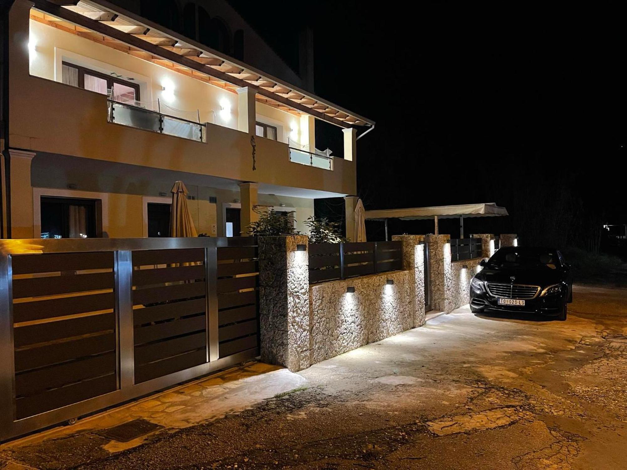 Natashas Apartments Ypsos Exterior foto